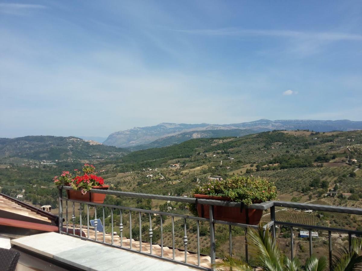 Bed and Breakfast Al Vicolo Del Cilento Felitto Exterior foto